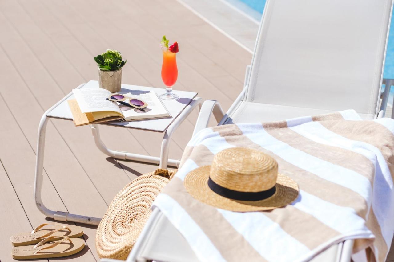 Welikehotel Triton Beach (Adults Only) Cala Ratjada  Exterior foto