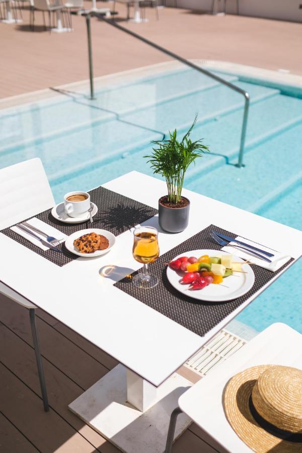 Welikehotel Triton Beach (Adults Only) Cala Ratjada  Exterior foto